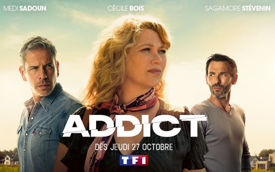 Affiche avec les trois acteurs principaux : Cécile Bois, Médi Sadoun et Sagamore Stévenin.
